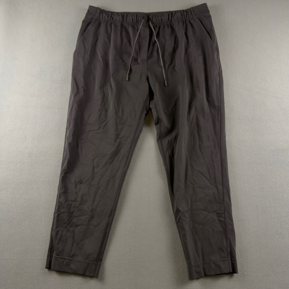 Lululemon Luxtreme Tapered Leg Mid Rise Crop 25 Pants Black Size 12 14 XL